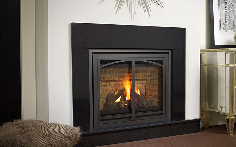 P33 Gas Fireplace